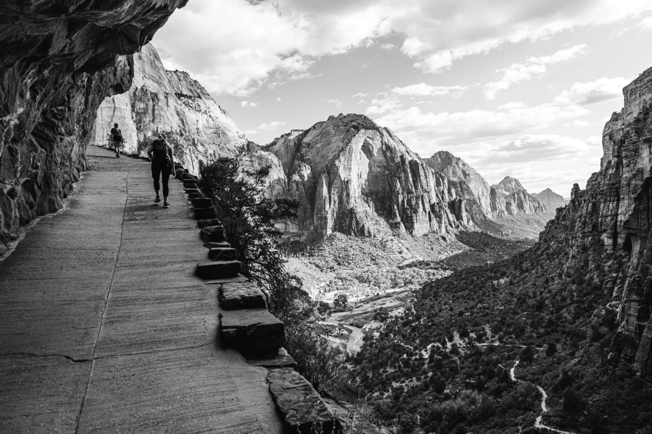 Black-and-white photograph looking across Angel's Landing in Zion